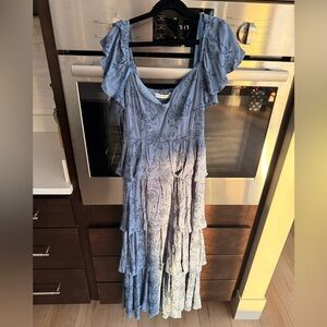 💙Altar’d State Maxi Dress 💙